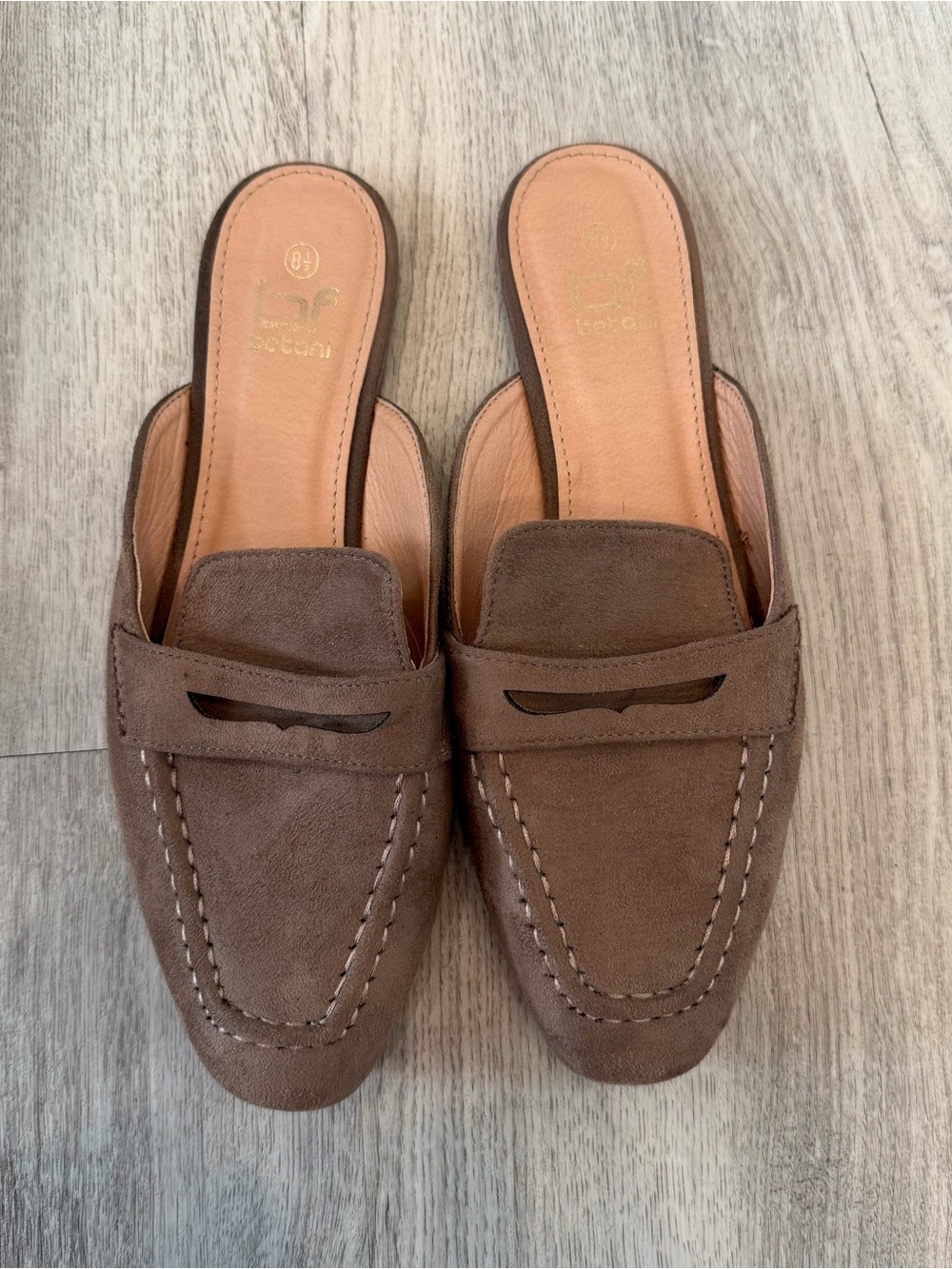 Betani Brown Suede Loafer Mule Slides Size 8.5